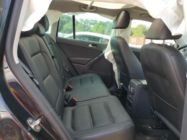 2017 VOLKSWAGEN TIGUAN SPO WVGTV7AX3HK020029