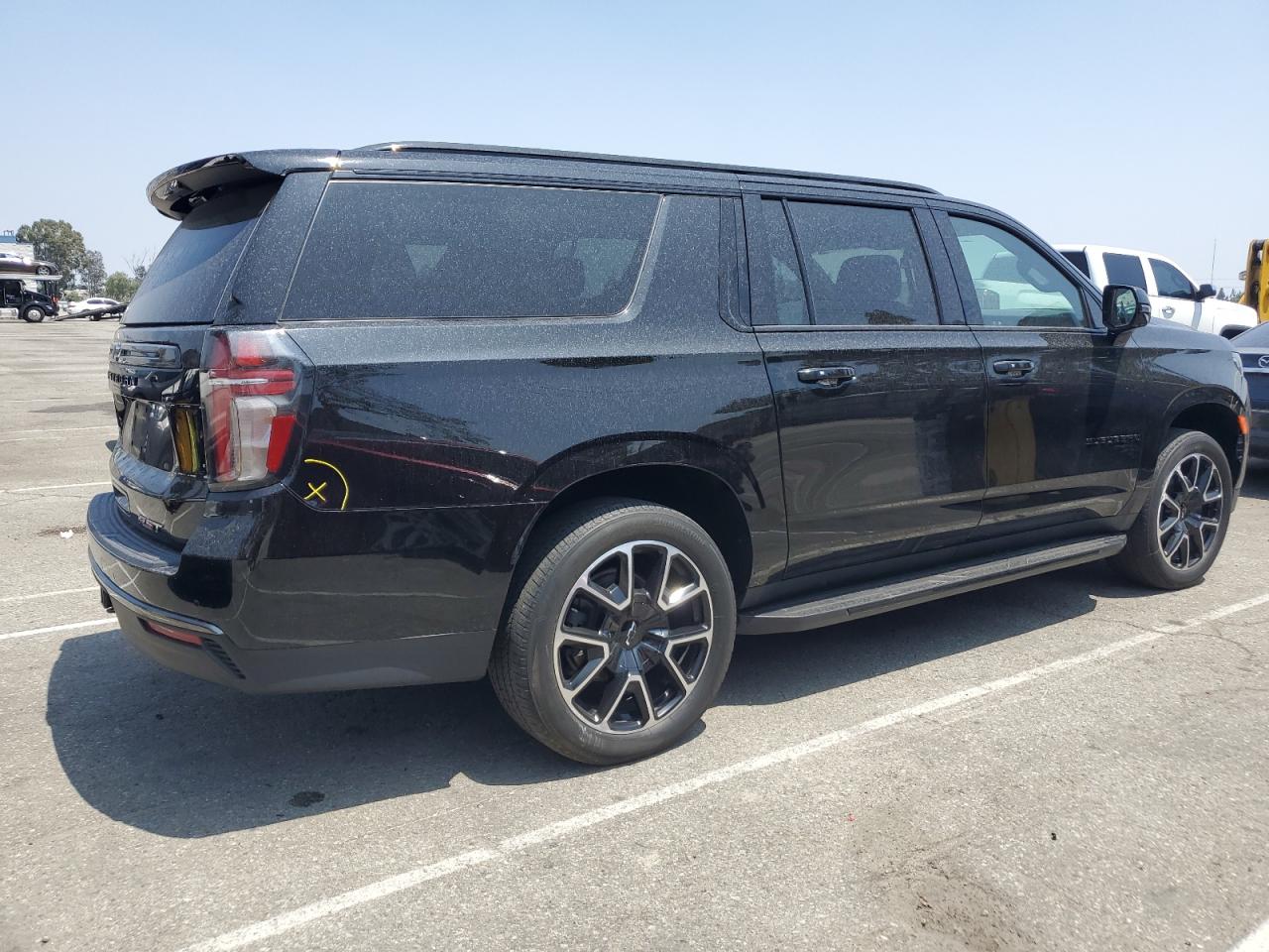 CHEVROLET SUBURBAN 2022