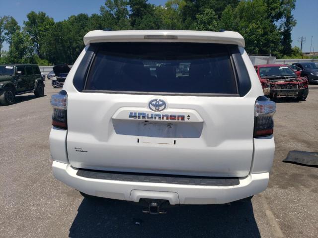 2024 TOYOTA 4RUNNER SR JTEEU5JR8R5314382