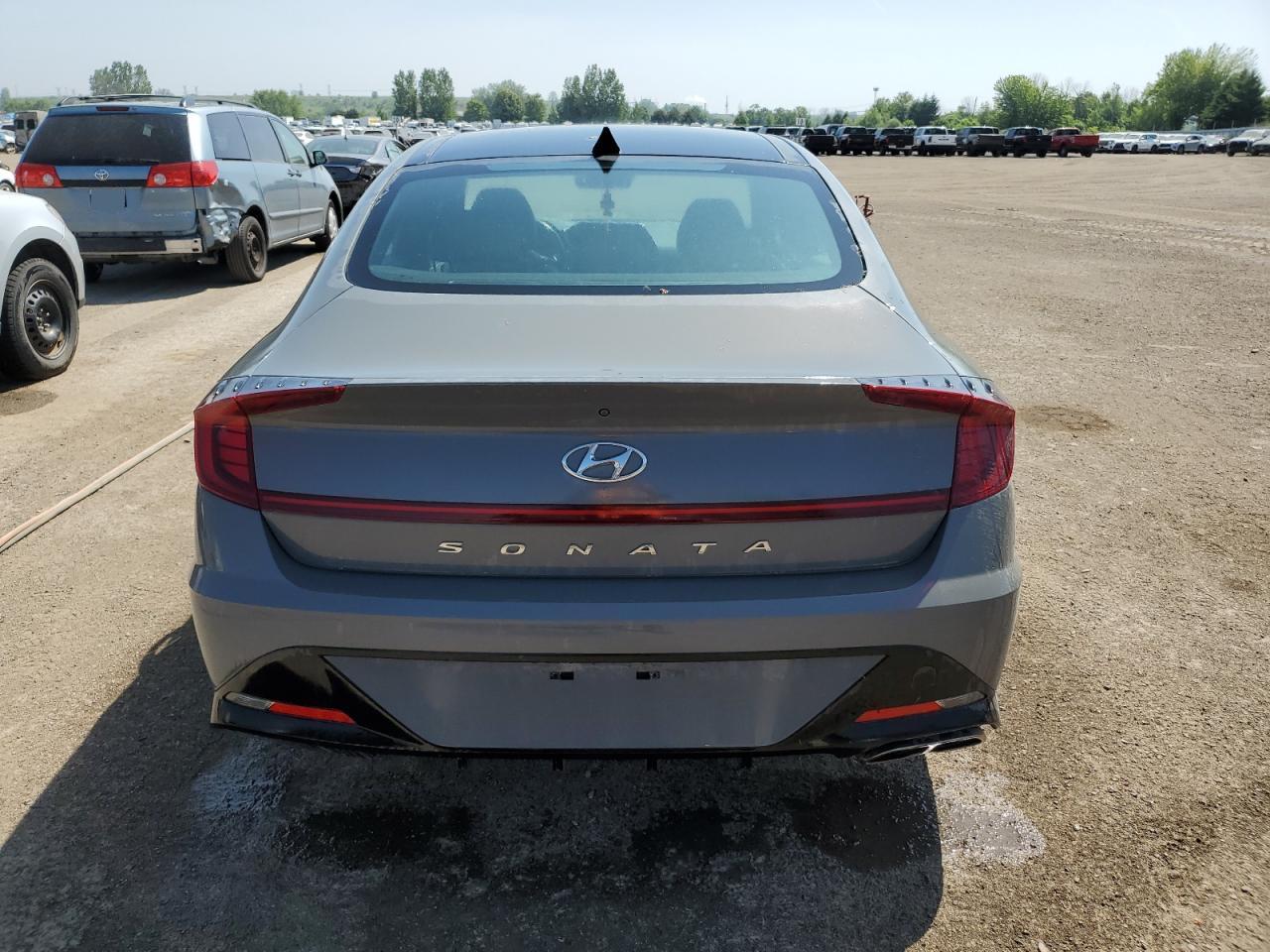 HYUNDAI SONATA SEL PLUS