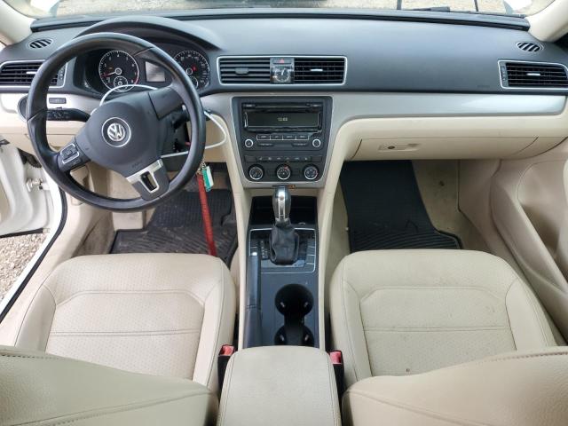 2014 VOLKSWAGEN PASSAT S - 1VWAP7A3XEC009051