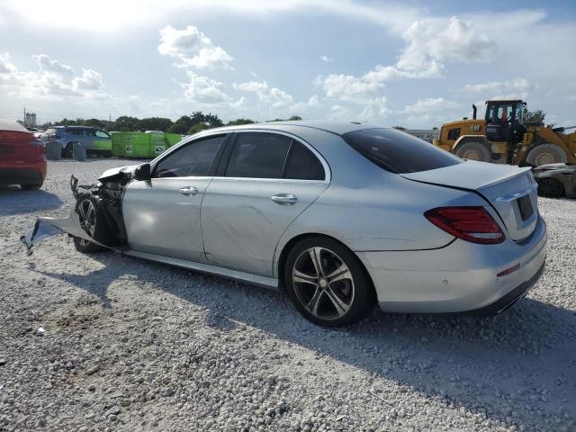 Vin: wddzf4kb9ha085265, lot: 61718465, mercedes-benz e-class 300 4matic 20172