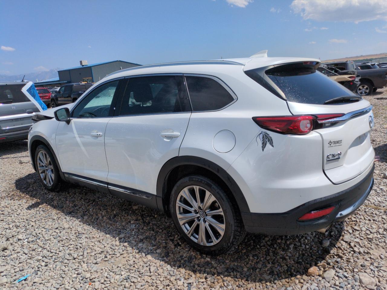 MAZDA CX-9 SIGNATURE