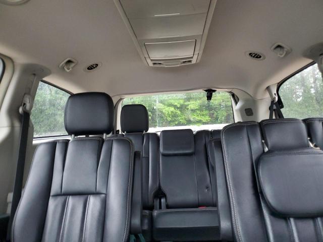 2016 CHRYSLER TOWN & COU 2C4RC1BG1GR292952
