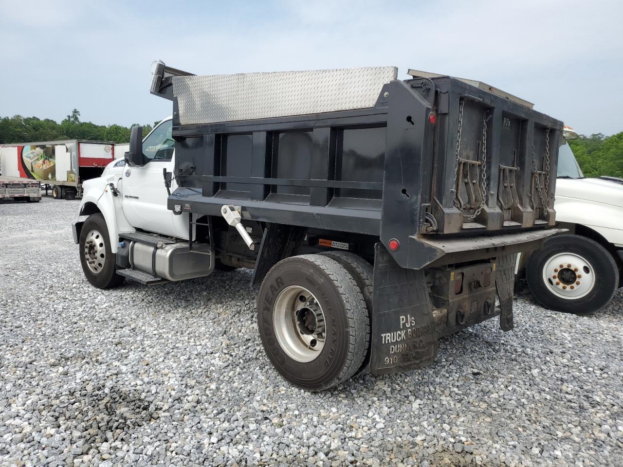 FORD F650 SUPER DUTY