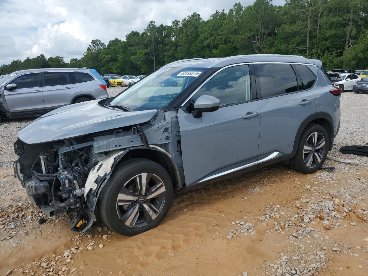 NISSAN ROGUE PLATINUM