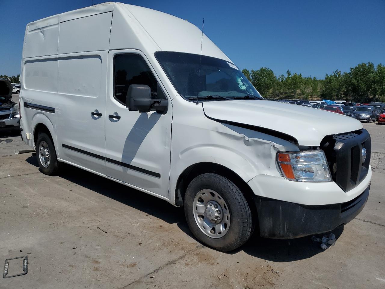 NISSAN NV2500 2500 S