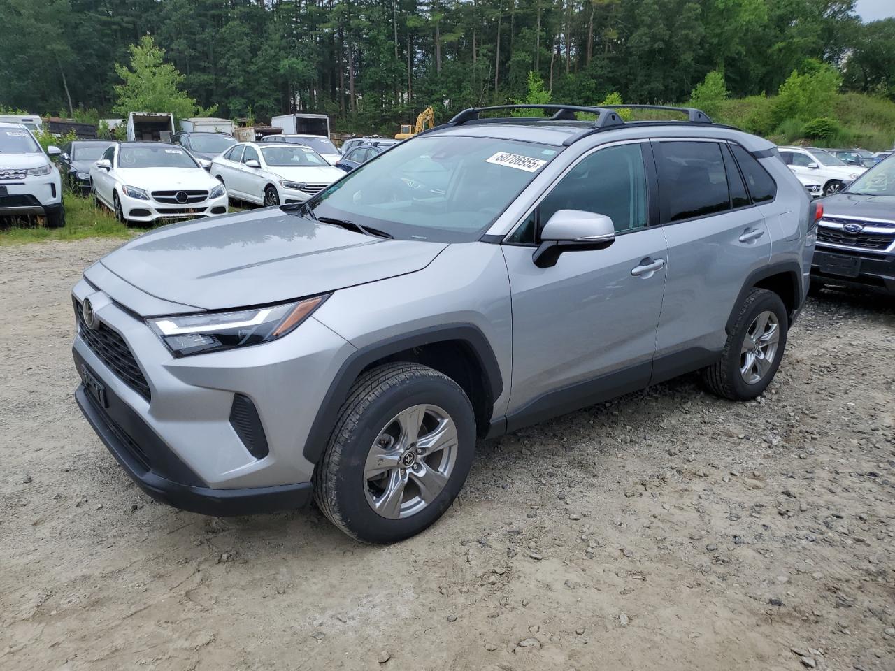 TOYOTA RAV4 XLE