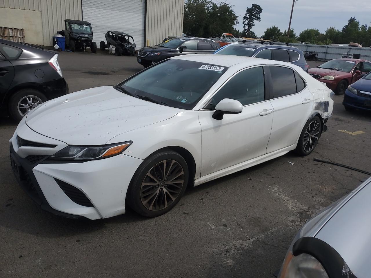 TOYOTA CAMRY L