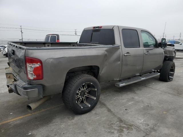 CHEVROLET SILVERADO 2009 gray crew pic diesel 1GCHC63619F136158 photo #4