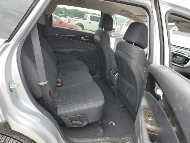 2017 KIA SORENTO LX - 5XYPG4A30HG249768