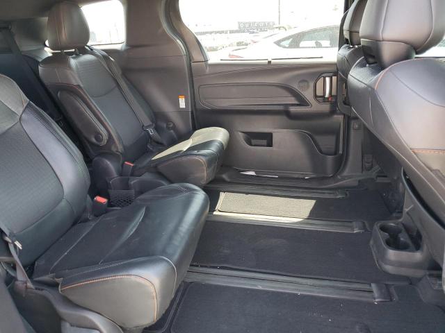 2021 TOYOTA SIENNA XSE 5TDXRKEC1MS039105