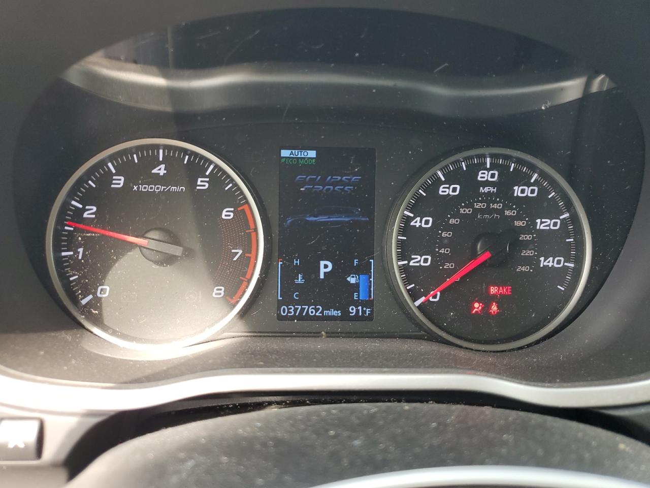 MITSUBISHI ECLIPSE SE