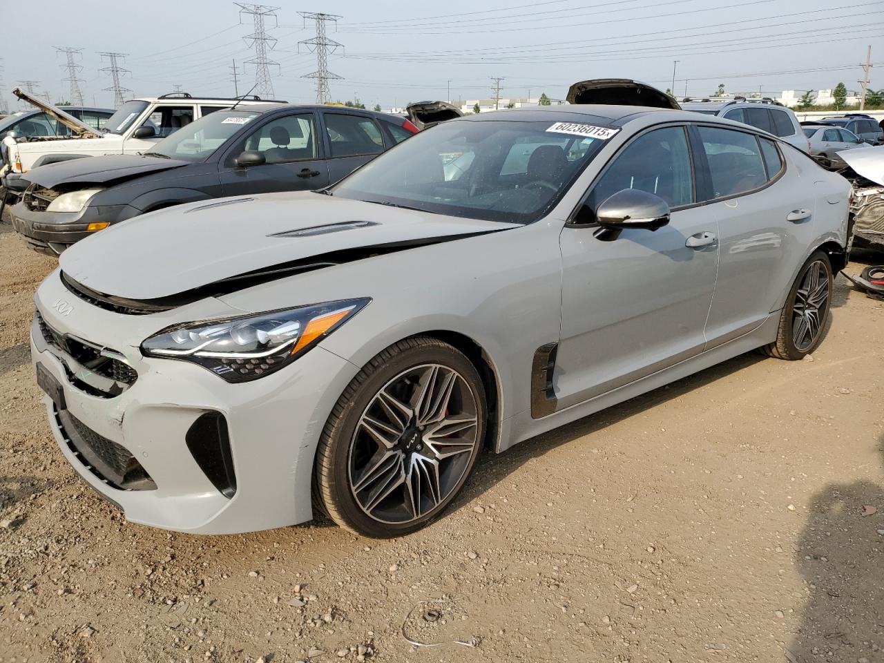  Salvage Kia Stinger