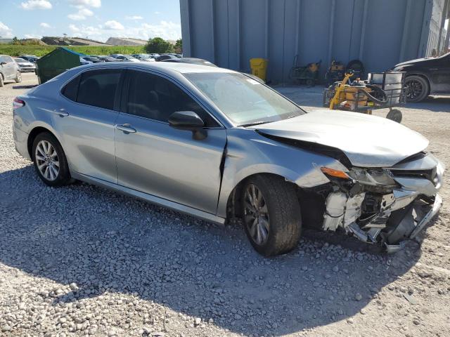 Vin: 4t1b11hk3ju674912, lot: 61021475, toyota camry l 20184