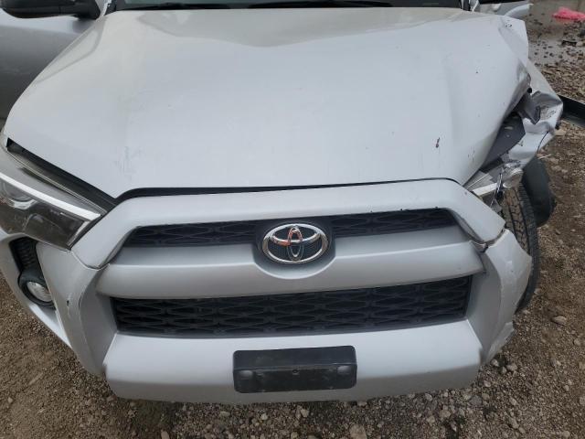 2015 TOYOTA 4RUNNER SR - JTEBU5JR7F5216488