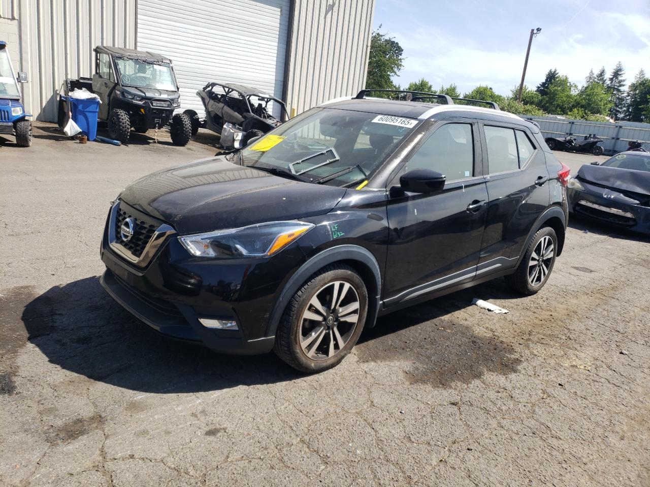 NISSAN KICKS S