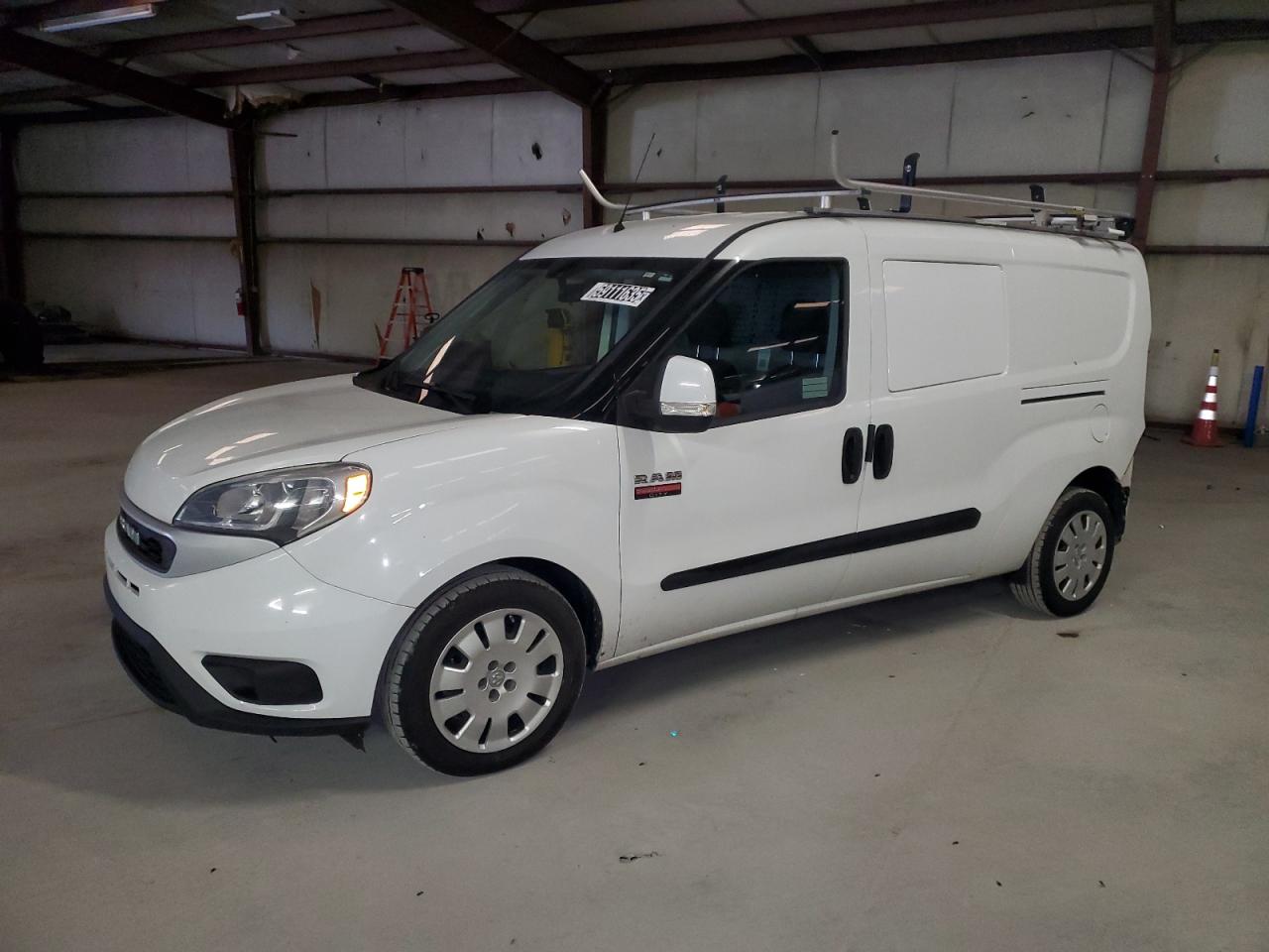 RAM PROMASTER SLT