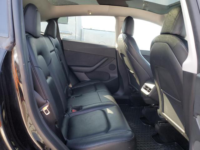 2021 TESLA MODEL Y 5YJYGDEE1MF063111
