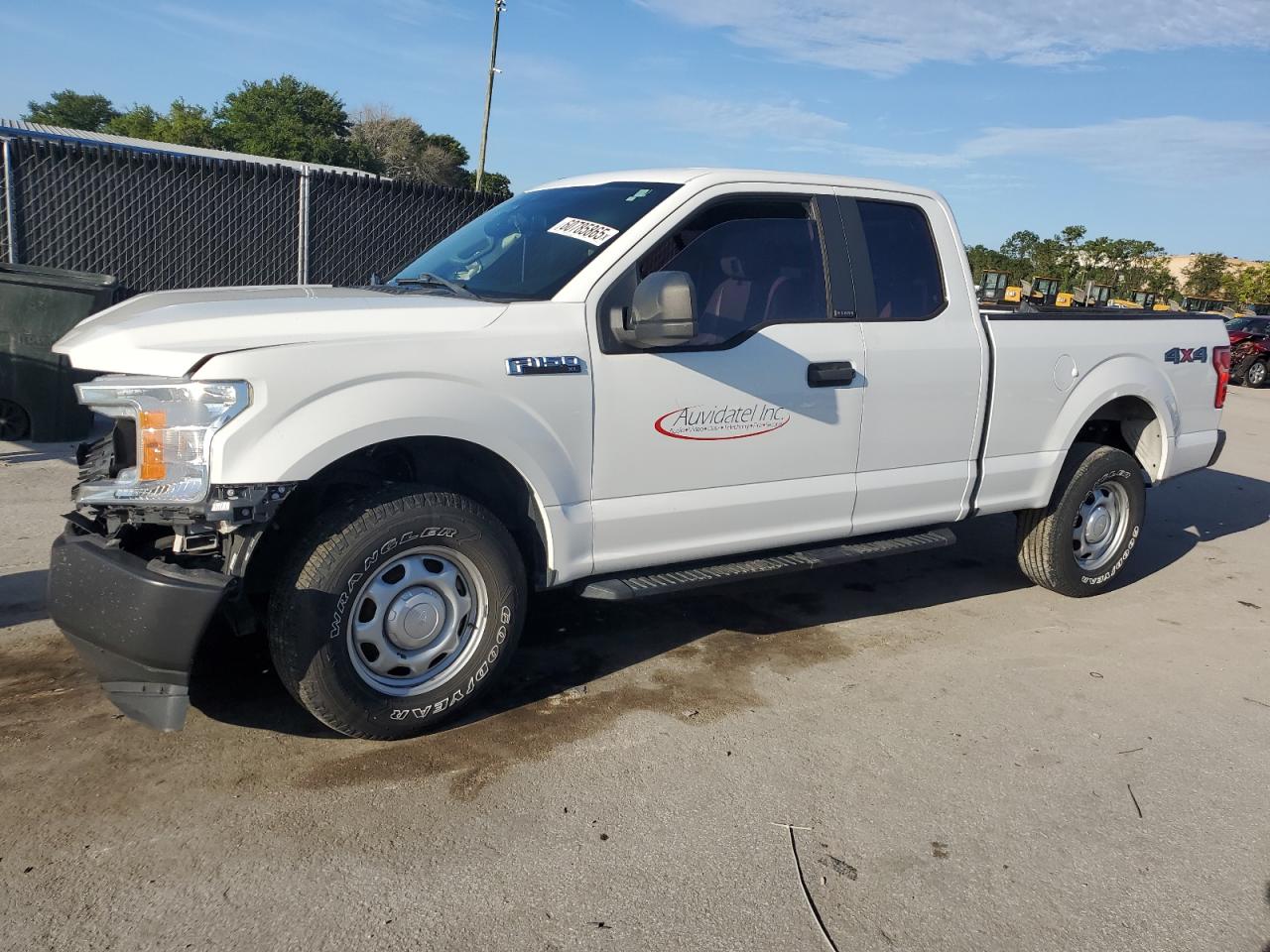 FORD F-150 SUPER CAB