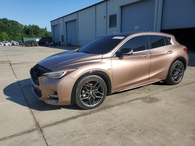 INFINITI QX30 BASE