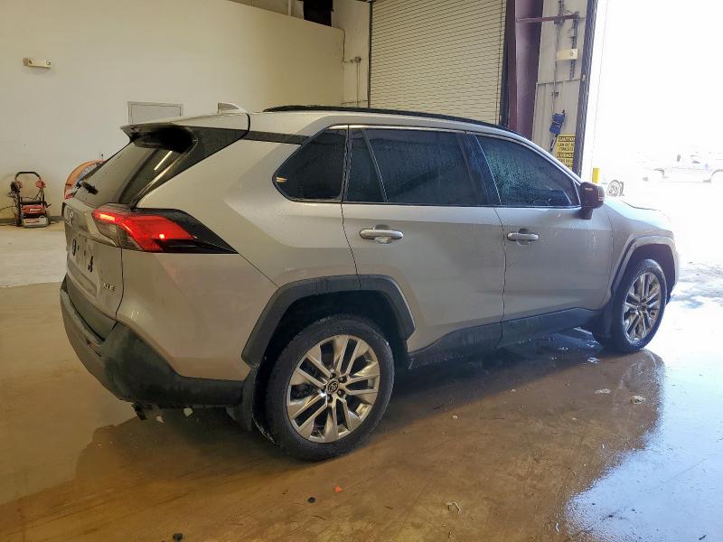 Vin: 2t3c1rfv7mc132953, lot: 60598085, toyota rav4 xle premium 20213