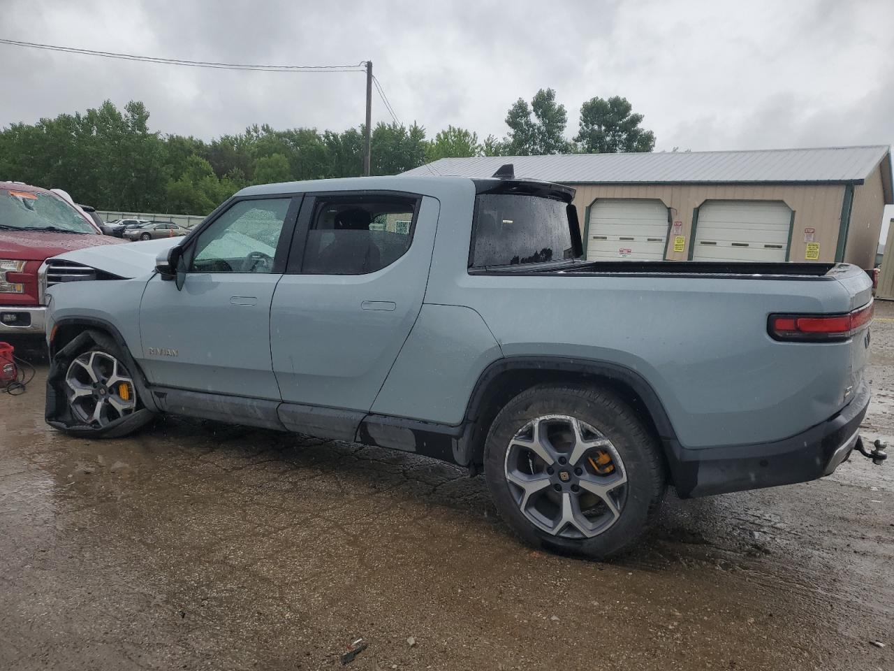 RIVIAN R1T LAUNCH EDITION