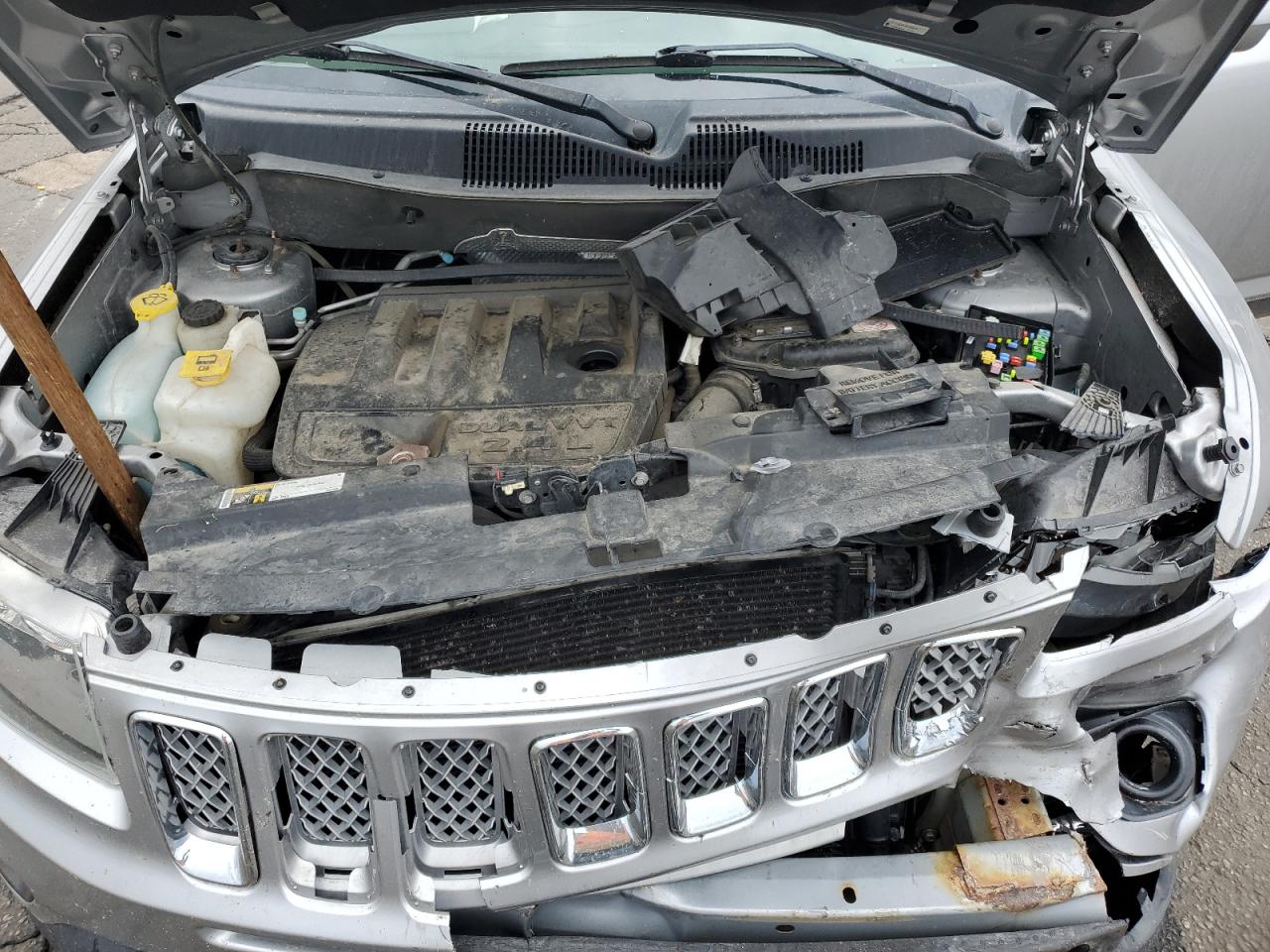 JEEP COMPASS LATITUDE