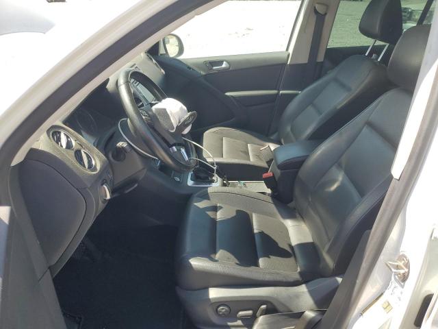 2017 VOLKSWAGEN TIGUAN WOL WVGRV7AXXHW505903