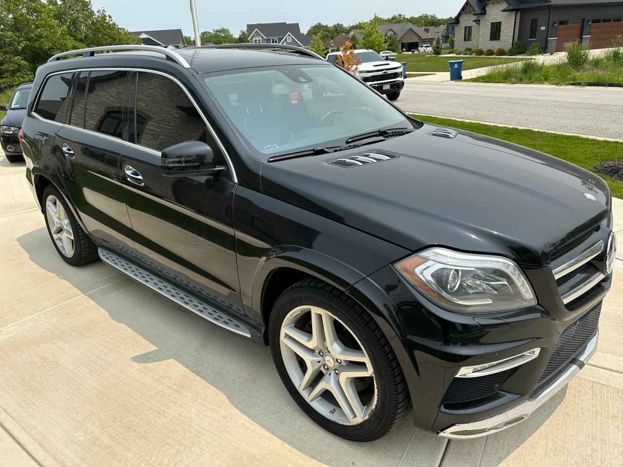 MERCEDES-BENZ GL-CLASS 550 4MATIC