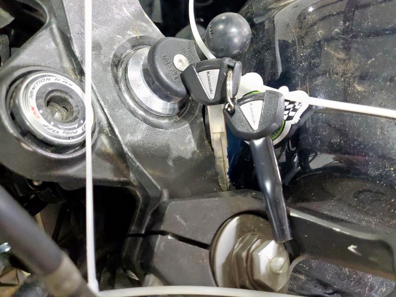 2021 KAWASAKI ZX1002 K JKBZXVK13MA016933