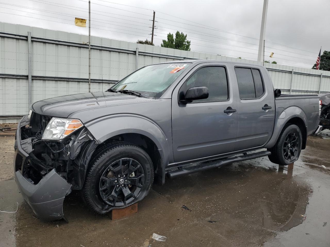 NISSAN FRONTIER S