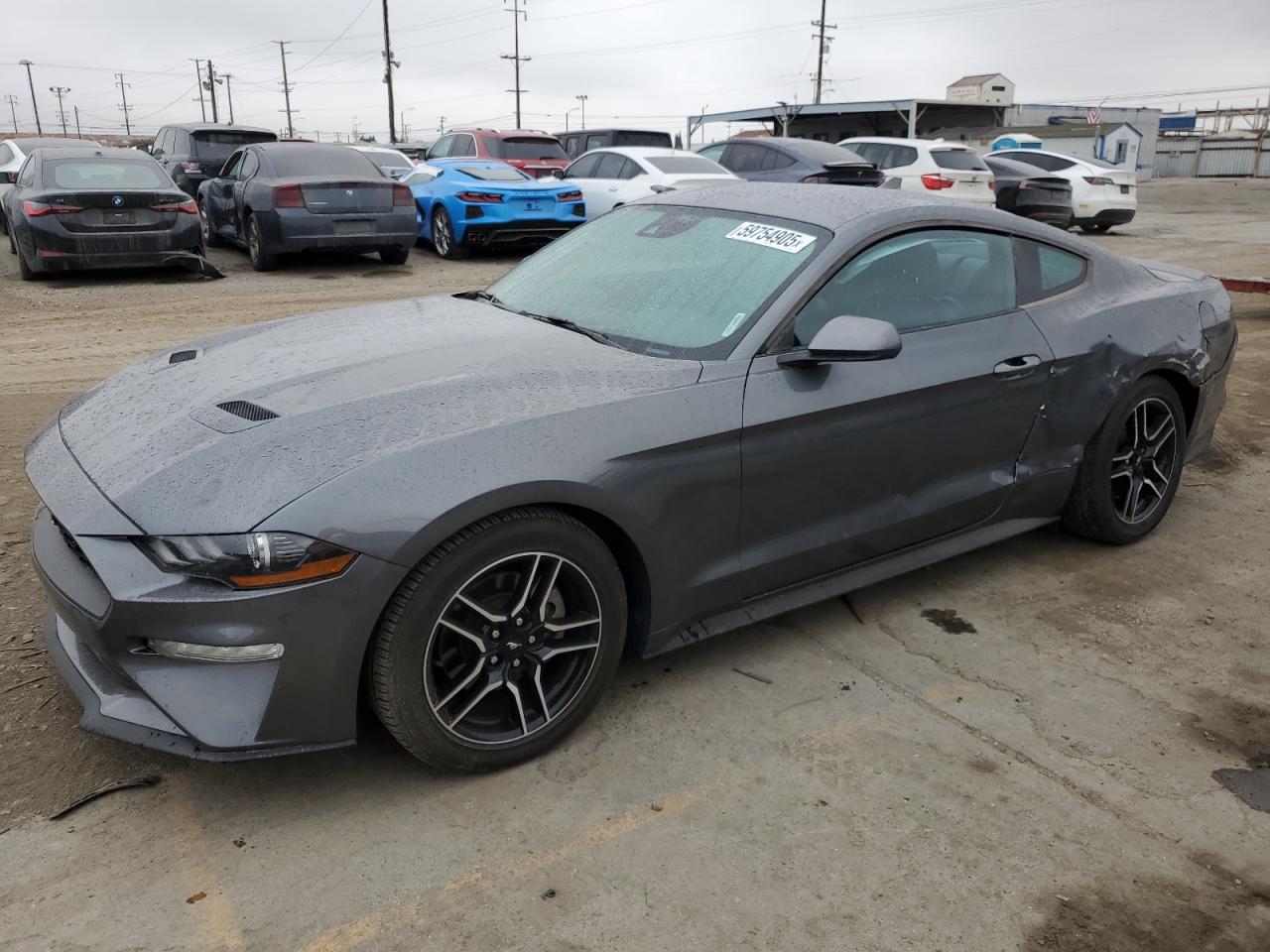 FORD MUSTANG