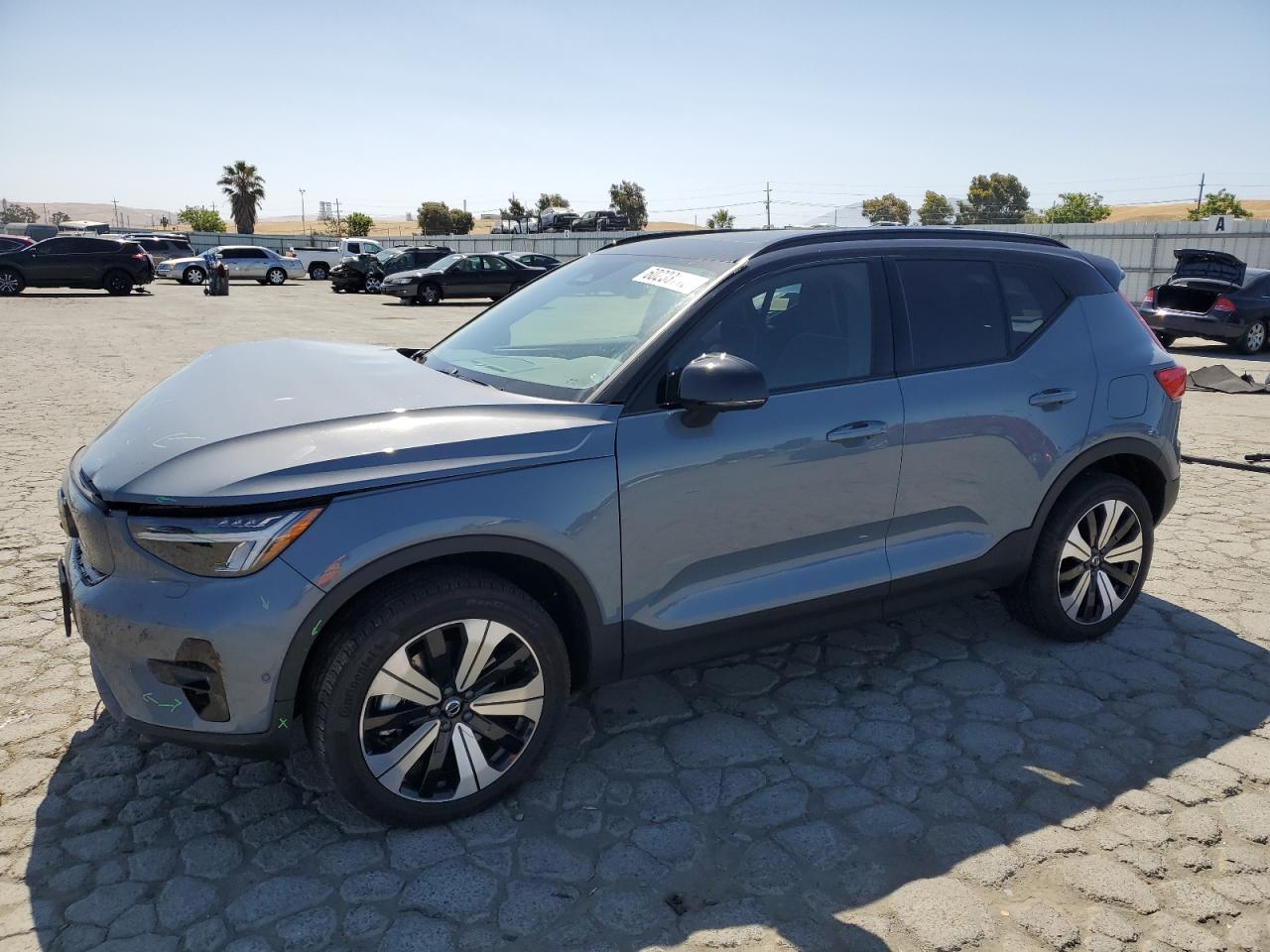 VOLVO XC40 RECHARGE PLUS