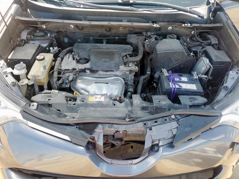 2018 TOYOTA RAV4 LE JTMZFREV1JJ156607