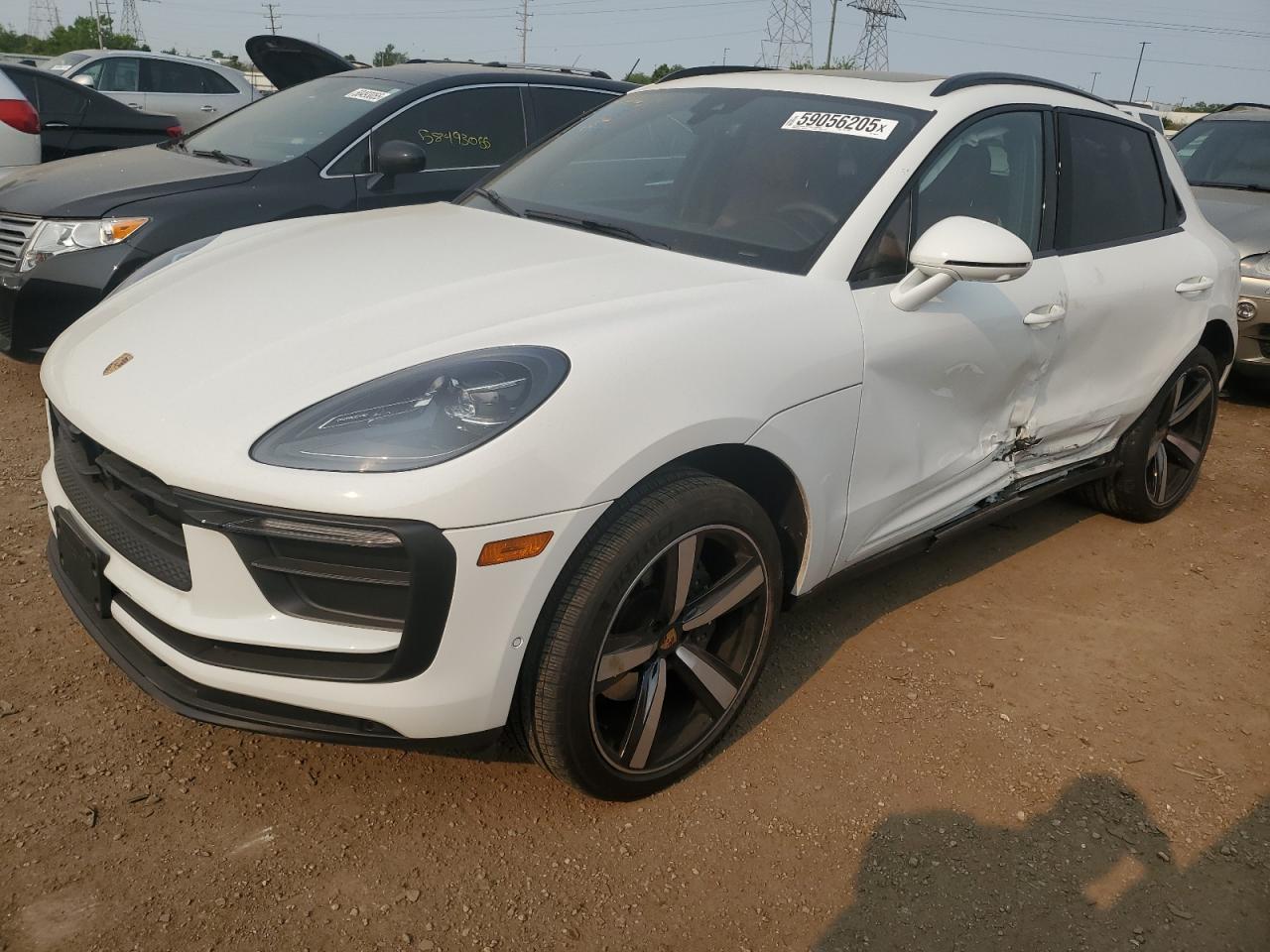  Salvage Porsche Macan Base