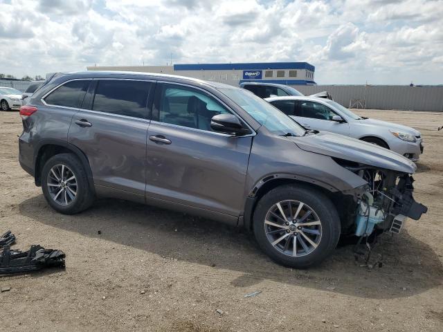 Vin: 5tdjzrfh8hs425504, lot: 59819625, toyota highlander se 20174