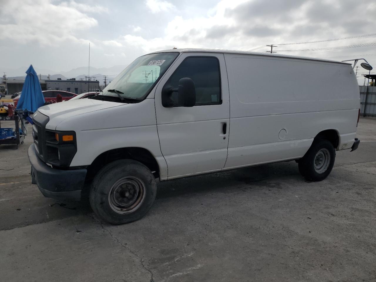 FORD ECONOLINE E250 VAN