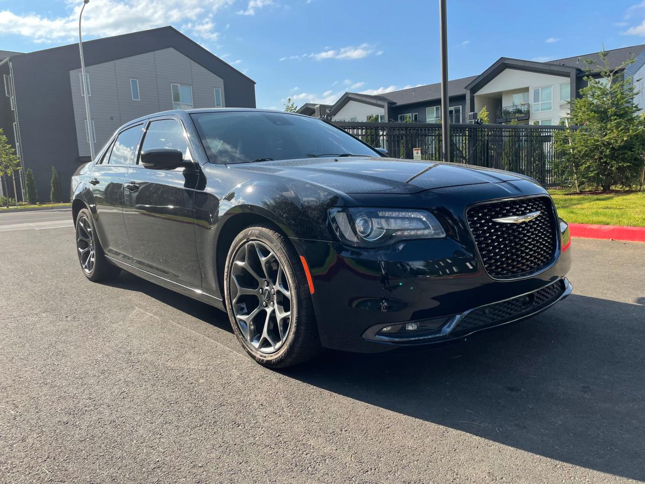 CHRYSLER 300S S