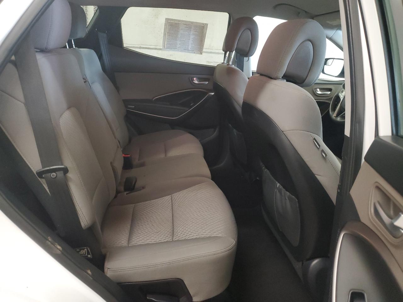 Hyundai Santa fe s 2017