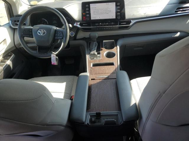 2022 TOYOTA SIENNA LE 5TDKSKFC6NS064659
