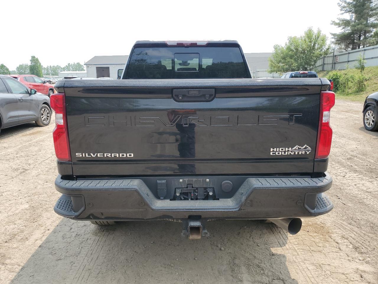 CHEVROLET SILVERADO K2500 HIGH COUNTRY