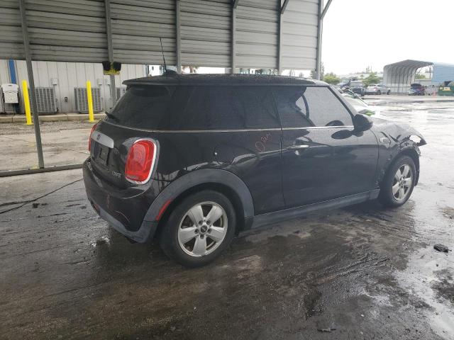 2015 MINI COOPER WMWXM5C58F3A59800