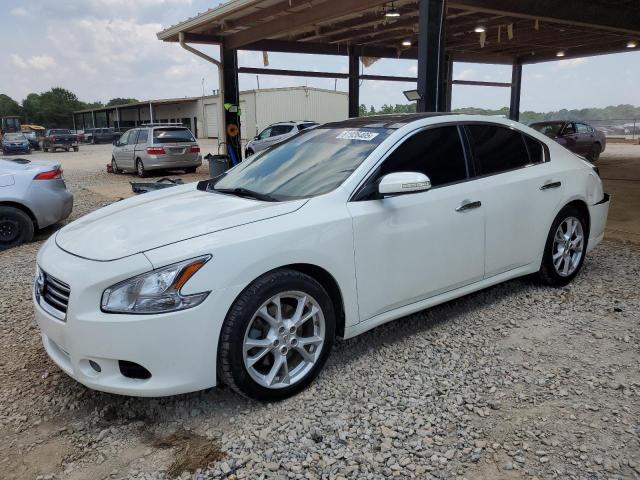 NISSAN MAXIMA S