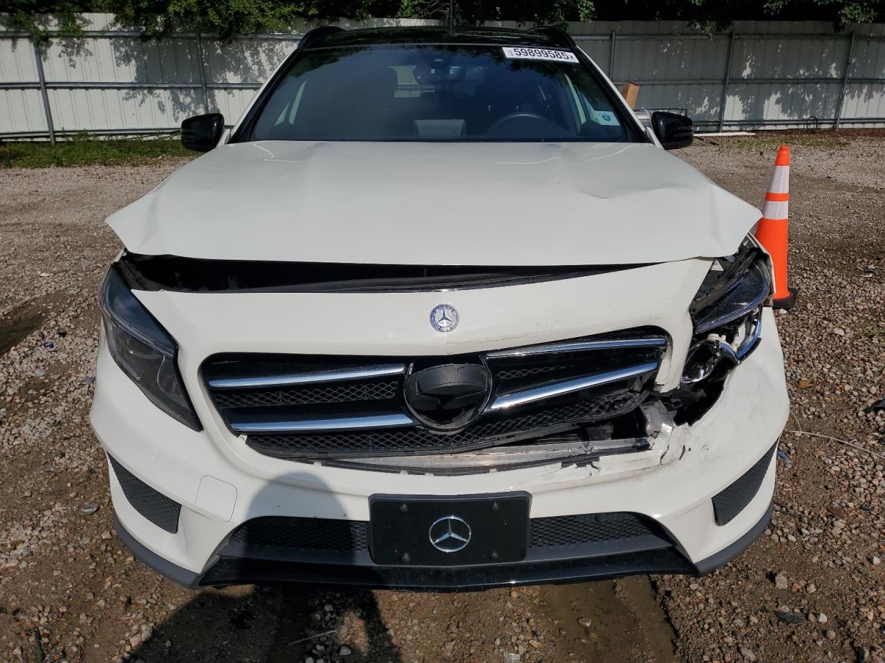 MERCEDES-BENZ GLA-CLASS 2017