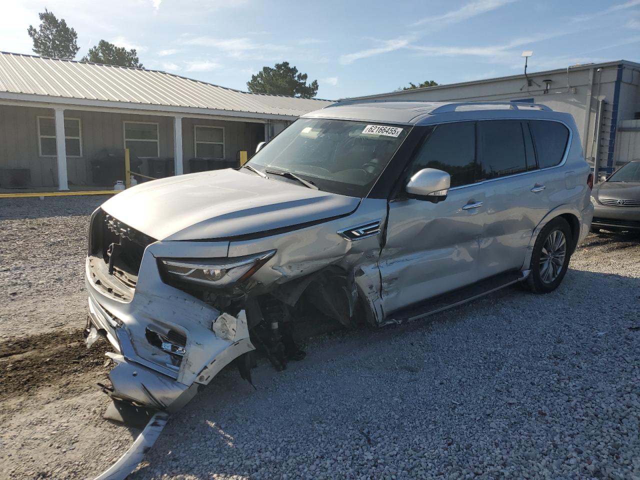 INFINITI QX80 BASE