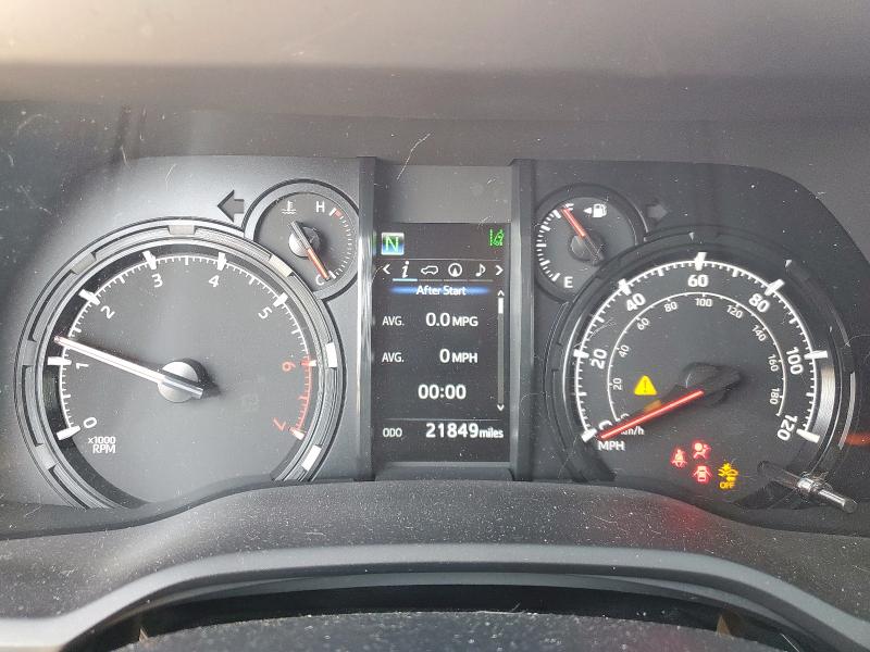 2022 TOYOTA 4RUNNER SR JTEFU5JR6N5256190