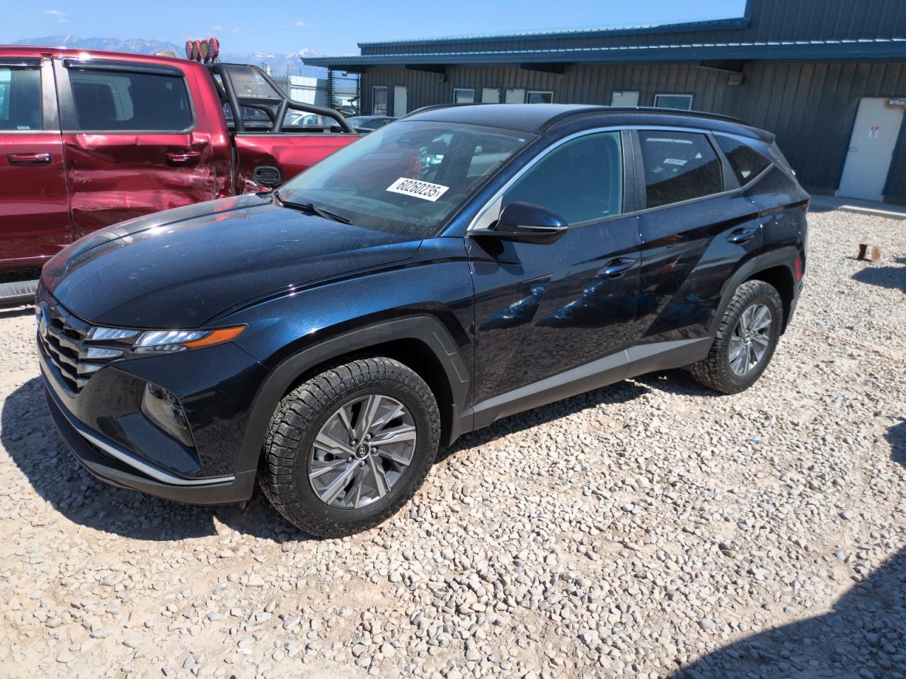 HYUNDAI TUCSON BLUE