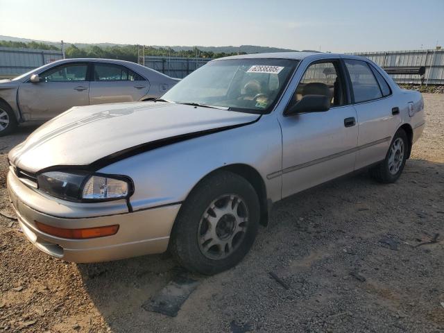 TOYOTA CAMRY XLE