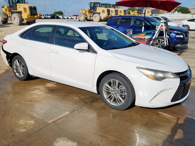 Vin: 4t1bf1fk3fu104680, lot: 59906055, toyota camry le 20154